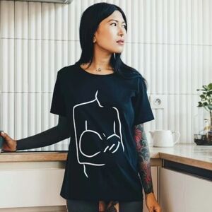 Tajine Banane Breastfeeding Black tee size small